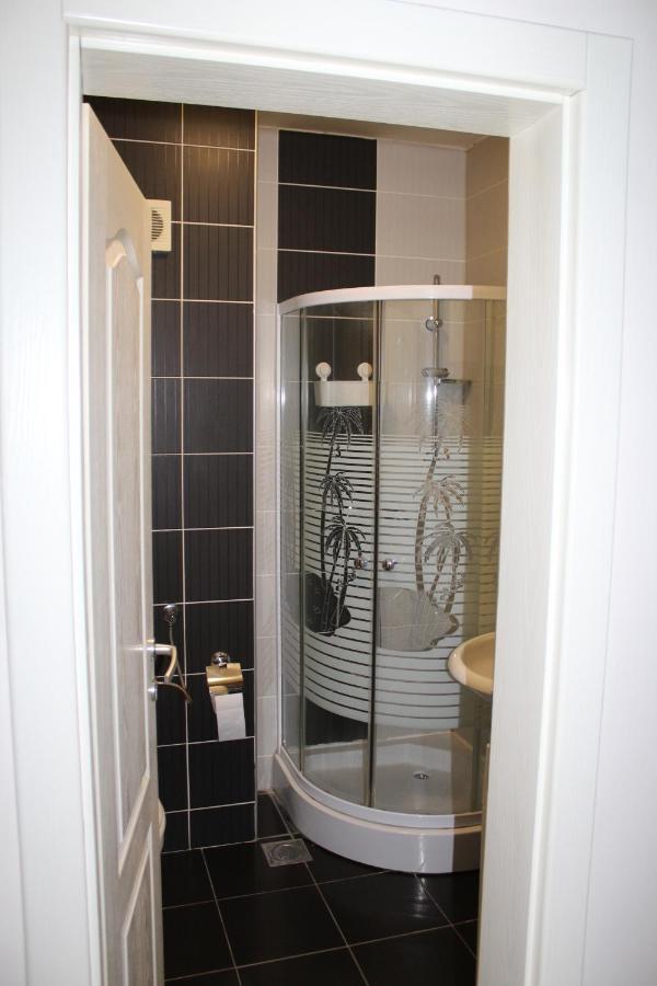 Downtown Apartment Novi Sad Buitenkant foto